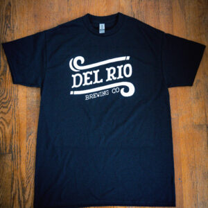 A black shirt with the words del rio on it.